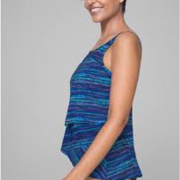 Women's Blue Striped Tankini Top (size 10DD) - Picture 4 of 8